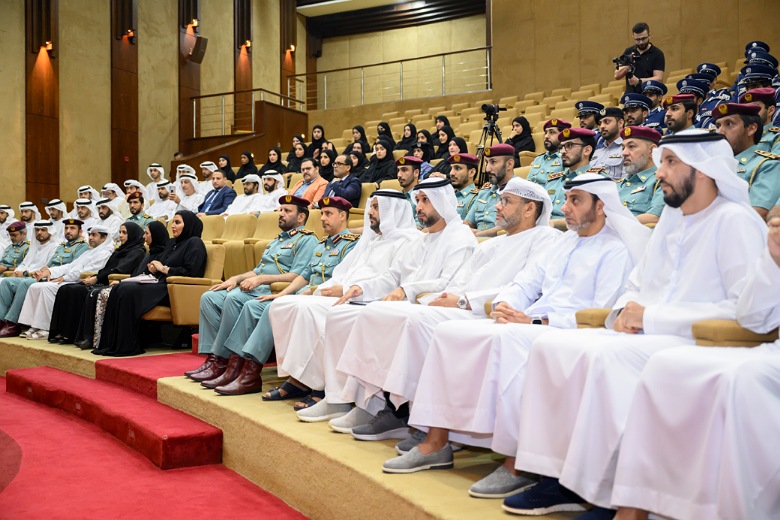    "الأعلى للأمومة والطفولة" ووزارة الداخلية يعززان الصحة النفسية المستدامة بجلسة حوارية حول الأسرة والرفاه النفسي